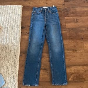 Levi’s wedgie straight mental block wash